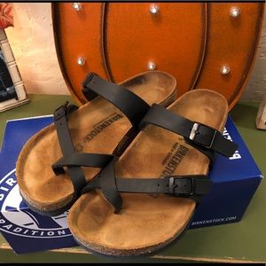 Woman’s Birkenstock Mayari